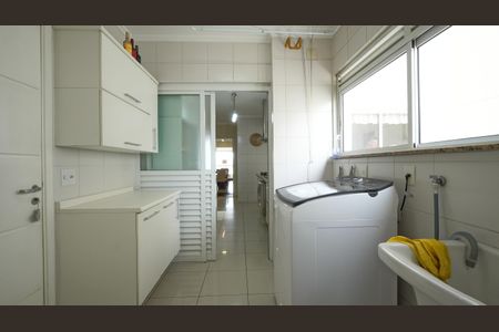 Apartamento à venda com 170m², 3 quartos e 3 vagasÁrea de Serviço