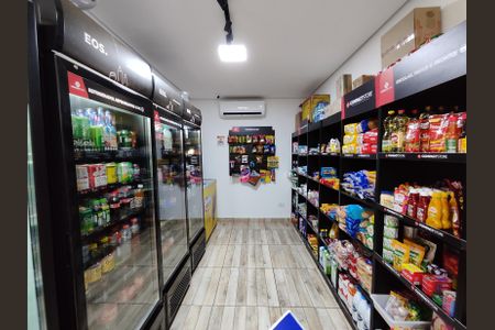 Apartamento à venda com 35m², 2 quartos e sem vagaÁrea comum