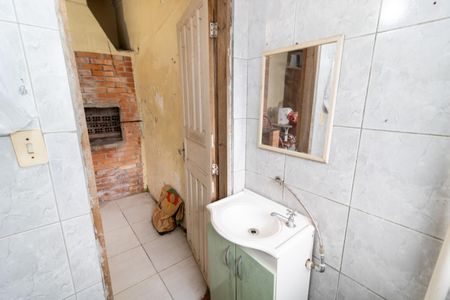 Casa à venda com 110m², 3 quartos e 1 vagaBanheiro