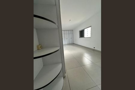 Casa à venda com 300m², 5 quartos e 5 vagasFoto 16