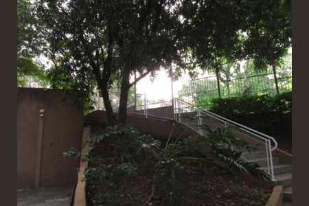 Apartamento à venda com 76m², 3 quartos e 1 vagaÁrea comum