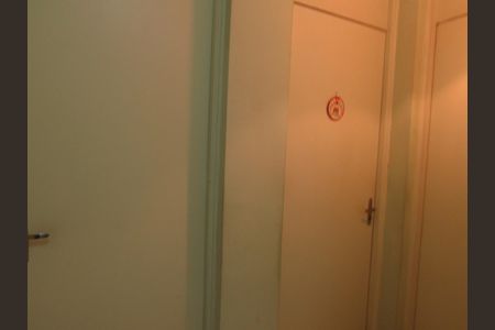 Apartamento à venda com 76m², 3 quartos e 1 vagaCorredor