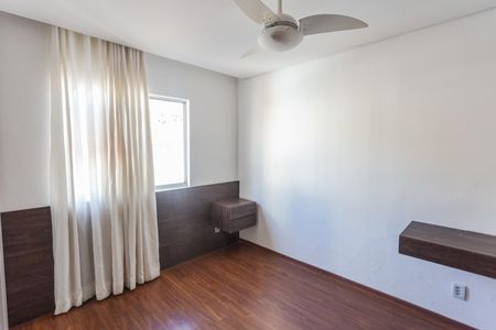 Apartamento para alugar com 112m², 3 quartos e 1 vagaQuarto 2