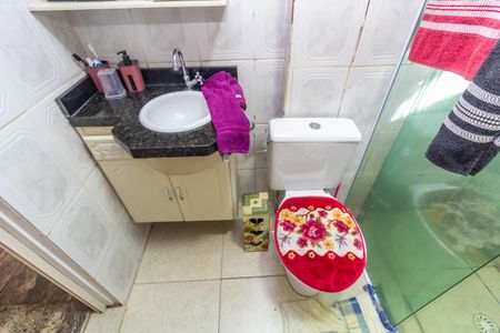 Casa à venda com 400m², 2 quartos e 5 vagasBanheiro 2