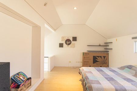 Casa de condomínio para alugar com 195m², 4 quartos e 3 vagasQuarto 4