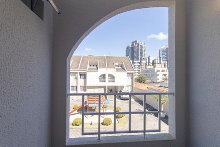 Casa de condomínio para alugar com 195m², 4 quartos e 3 vagasVaranda do Quarto 2