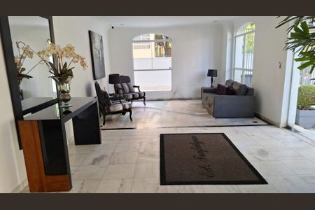 Apartamento à venda com 3 quartos, 224m² em Morro dos Ingleses, São Paulo