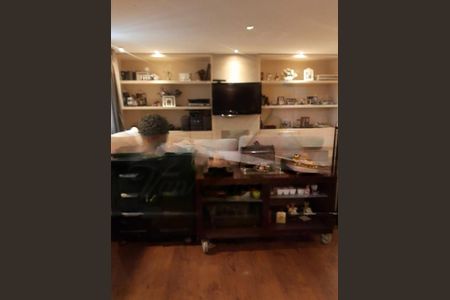 Apartamento à venda com 3 quartos, 224m² em Morro dos Ingleses, São Paulo