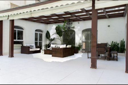 Apartamento à venda com 224m², 3 quartos e 1 vaga