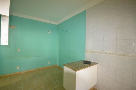 Casa para alugar com 420m², 4 quartos e 2 vagas Casa para alugar com 420m², 4 quartos e 2 vagasCozinha