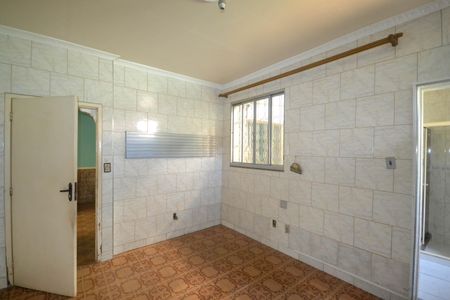 Casa para alugar com 420m², 4 quartos e 2 vagas Casa para alugar com 420m², 4 quartos e 2 vagasQuarto 5