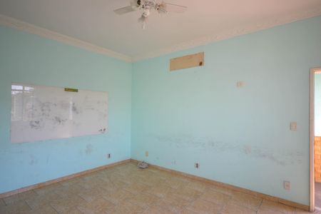 Casa para alugar com 420m², 4 quartos e 2 vagas Casa para alugar com 420m², 4 quartos e 2 vagasQuarto 3