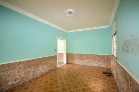 Casa para alugar com 420m², 4 quartos e 2 vagas Casa para alugar com 420m², 4 quartos e 2 vagasSala