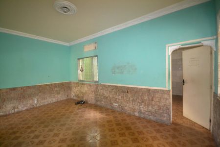 Casa para alugar com 420m², 4 quartos e 2 vagas Casa para alugar com 420m², 4 quartos e 2 vagasSala