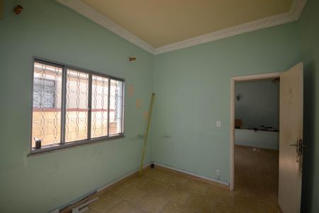 Casa para alugar com 420m², 4 quartos e 2 vagas Casa para alugar com 420m², 4 quartos e 2 vagasQuarto 1