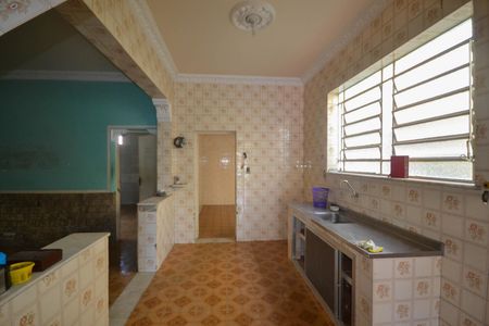 Casa para alugar com 420m², 4 quartos e 2 vagas Casa para alugar com 420m², 4 quartos e 2 vagasCozinha 2