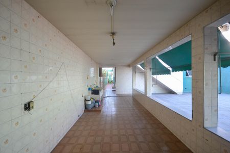 Casa para alugar com 420m², 4 quartos e 2 vagas Casa para alugar com 420m², 4 quartos e 2 vagasÁrea de Serviço