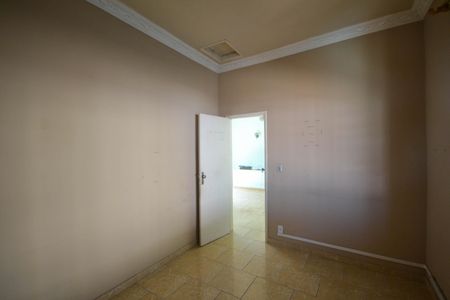 Casa para alugar com 420m², 4 quartos e 2 vagas Casa para alugar com 420m², 4 quartos e 2 vagasQuarto 2