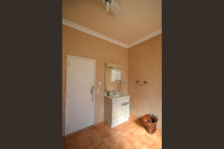 Casa para alugar com 420m², 4 quartos e 2 vagas Casa para alugar com 420m², 4 quartos e 2 vagasBanheiro Social