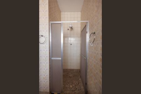 Casa para alugar com 240m², 3 quartos e 3 vagas Casa para alugar com 240m², 3 quartos e 3 vagasBanheiro Suíte