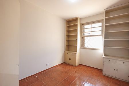Casa para alugar com 240m², 3 quartos e 3 vagas Casa para alugar com 240m², 3 quartos e 3 vagasQuarto 2