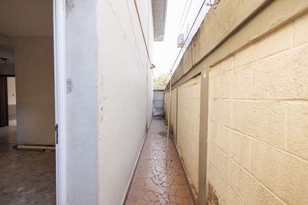 Casa para alugar com 240m², 3 quartos e 3 vagas Casa para alugar com 240m², 3 quartos e 3 vagasCorredor Externo