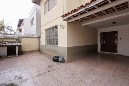 Casa para alugar com 240m², 3 quartos e 3 vagas Casa para alugar com 240m², 3 quartos e 3 vagasGaragem