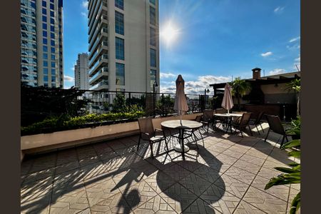 Apartamento à venda com 132m², 1 quarto e 1 vagaÁrea comum