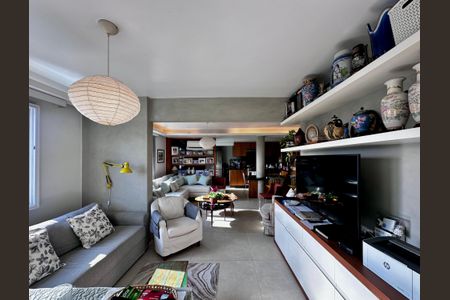 Apartamento à venda com 132m², 1 quarto e 1 vagaSala