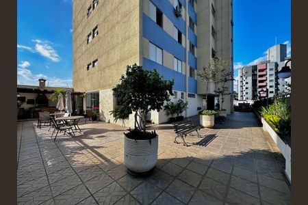 Apartamento à venda com 132m², 1 quarto e 1 vagaÁrea comum