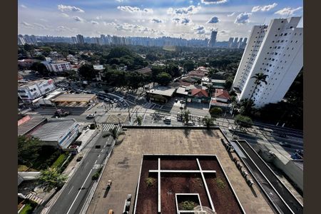 Apartamento à venda com 132m², 1 quarto e 1 vagaVista