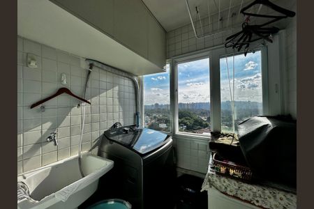 Apartamento à venda com 132m², 1 quarto e 1 vagaÁrea de Serviço