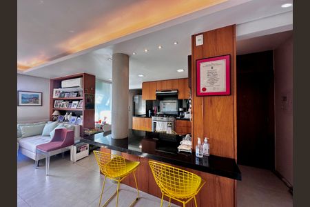 Apartamento à venda com 132m², 1 quarto e 1 vagaCozinha