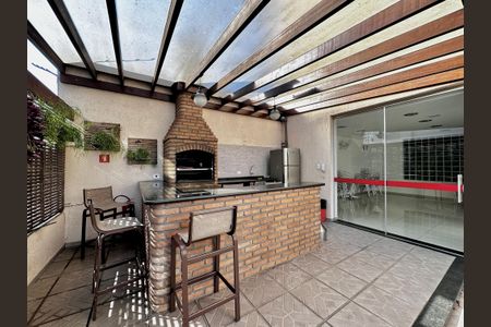 Apartamento à venda com 132m², 1 quarto e 1 vagaChurrasqueira