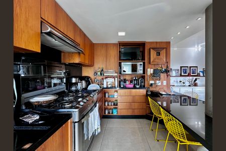 Apartamento à venda com 132m², 1 quarto e 1 vagaCozinha