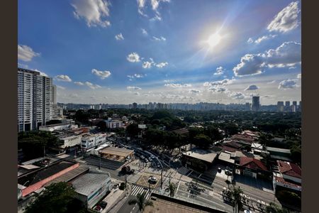 Apartamento à venda com 132m², 1 quarto e 1 vagaVista