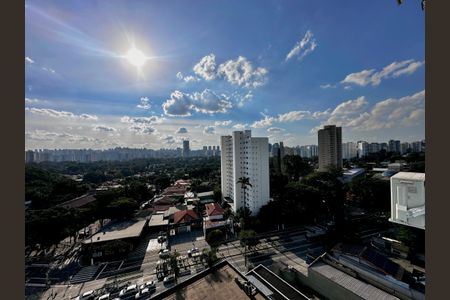 Apartamento à venda com 132m², 1 quarto e 1 vagaVista