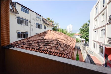 Casa à venda com 280m², 4 quartos e 8 vagasQuarto de serviço 2