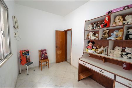 Casa à venda com 280m², 4 quartos e 8 vagasQuarto 2