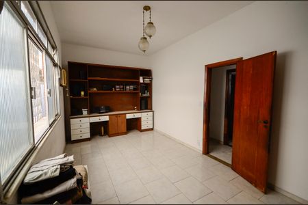 Casa à venda com 280m², 4 quartos e 8 vagasQuarto 1