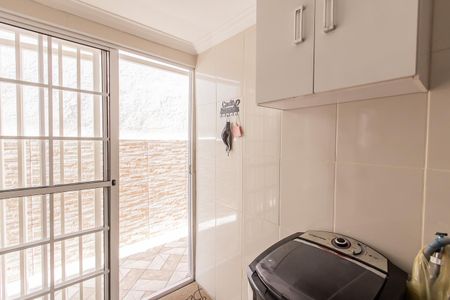 Casa à venda com 90m², 2 quartos e 2 vagas Casa à venda com 90m², 2 quartos e 2 vagasÁrea de Serviço