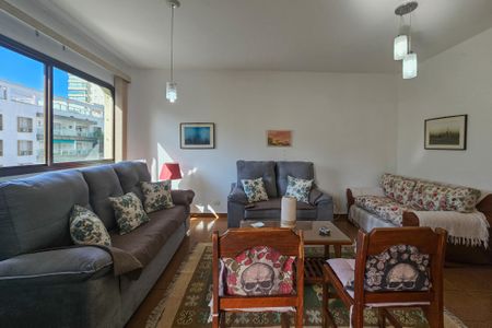 Apartamento para alugar com 130m², 3 quartos e 1 vaga Apartamento para alugar com 130m², 3 quartos e 1 vagaSala