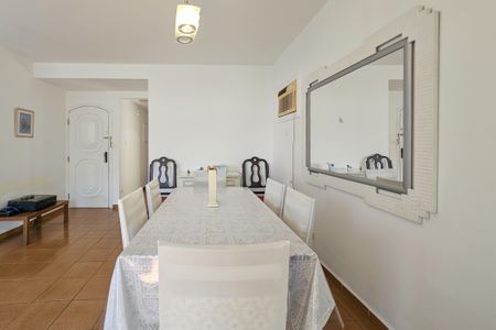 Apartamento para alugar com 130m², 3 quartos e 1 vaga Apartamento para alugar com 130m², 3 quartos e 1 vagaSala