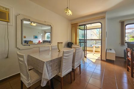 Apartamento para alugar com 130m², 3 quartos e 1 vaga Apartamento para alugar com 130m², 3 quartos e 1 vagaSala