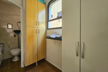 Apartamento para alugar com 130m², 3 quartos e 1 vaga Apartamento para alugar com 130m², 3 quartos e 1 vagaÁrea de serviço