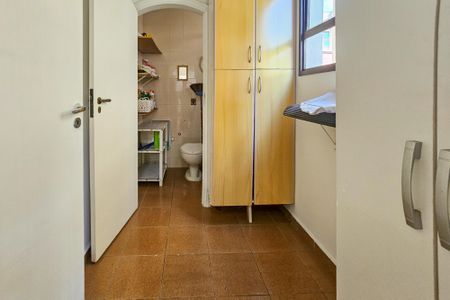 Apartamento para alugar com 130m², 3 quartos e 1 vaga Apartamento para alugar com 130m², 3 quartos e 1 vagaÁrea de serviço