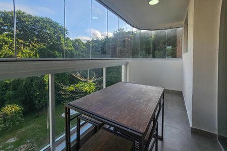 Apartamento para alugar com 61m², 2 quartos e 2 vagasVaranda da Sala