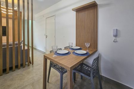 Apartamento para alugar com 61m², 2 quartos e 2 vagasCozinha