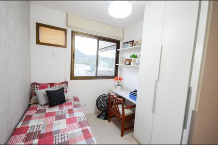 Apartamento à venda com 68m², 2 quartos e 1 vaga Apartamento à venda com 68m², 2 quartos e 1 vagaQuarto