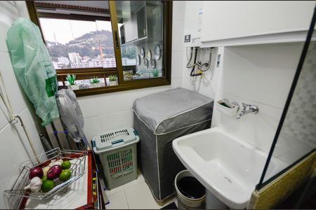 Apartamento à venda com 68m², 2 quartos e 1 vaga Apartamento à venda com 68m², 2 quartos e 1 vagaÁrea de Serviço